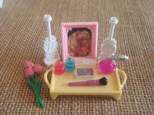 barbie makeup doll house