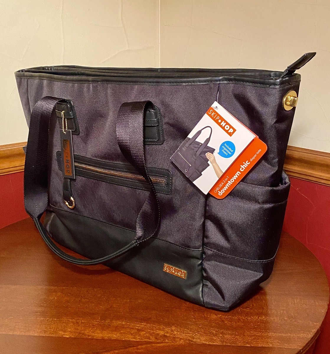 Skip Hop Chelsea Downtown Chic 2-In-1 Large Diaper Bag Tote- Black