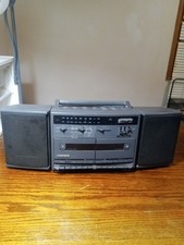 Magnavox AW 7790 AM/FM Stereo Dual Cassette Recorder Detachable Speakers