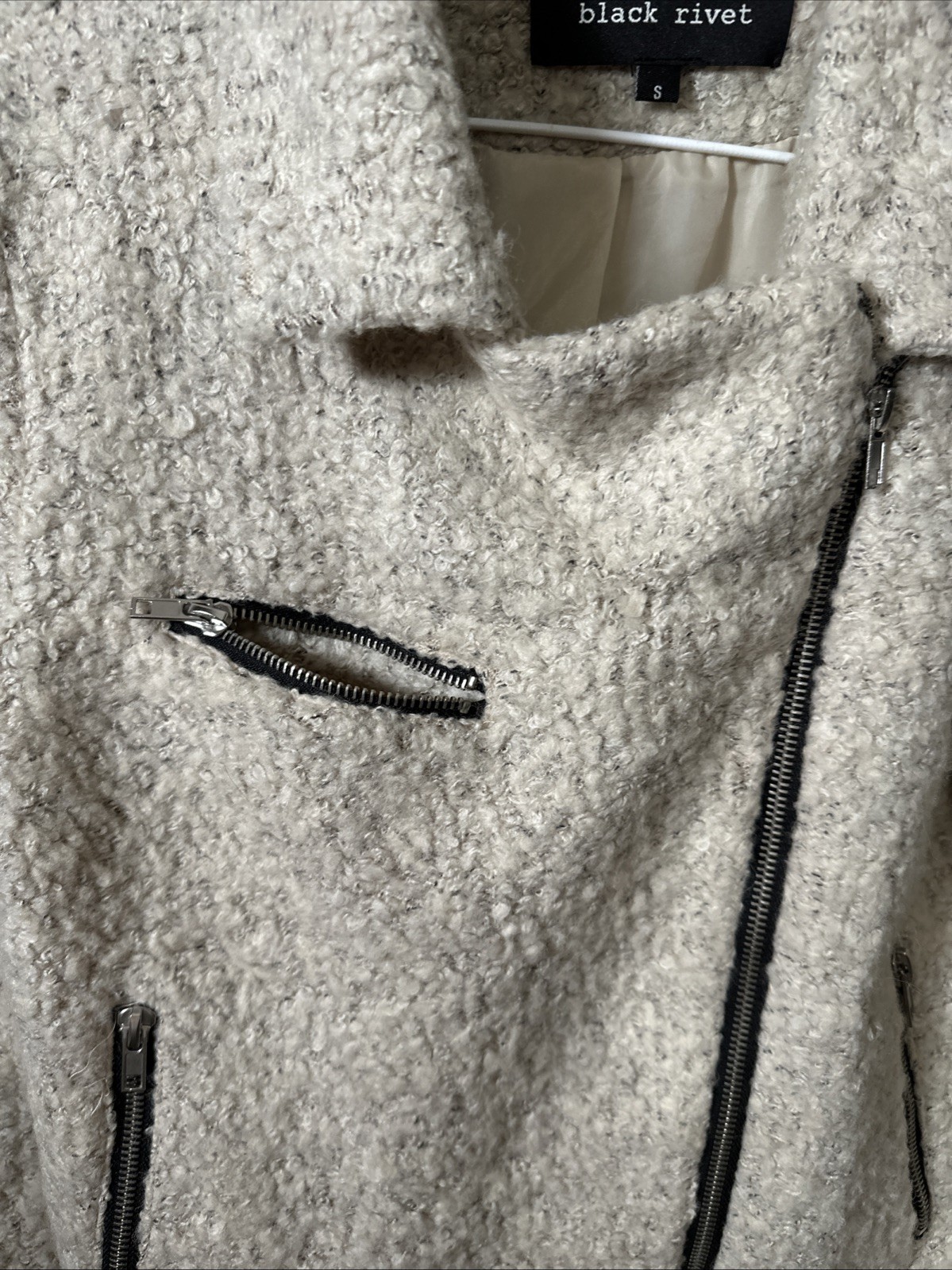 Women’s Black Rivet Small Fuzzy Basic Jacket Side… - image 6