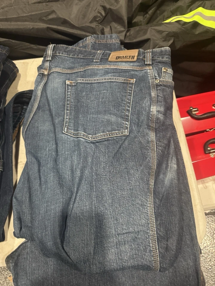 Duluth Trading Co Pantalones Para Hombres 42x32 Azul Flex Salón Jeans Denim Lote De 11 Pares Foto 4 de 4