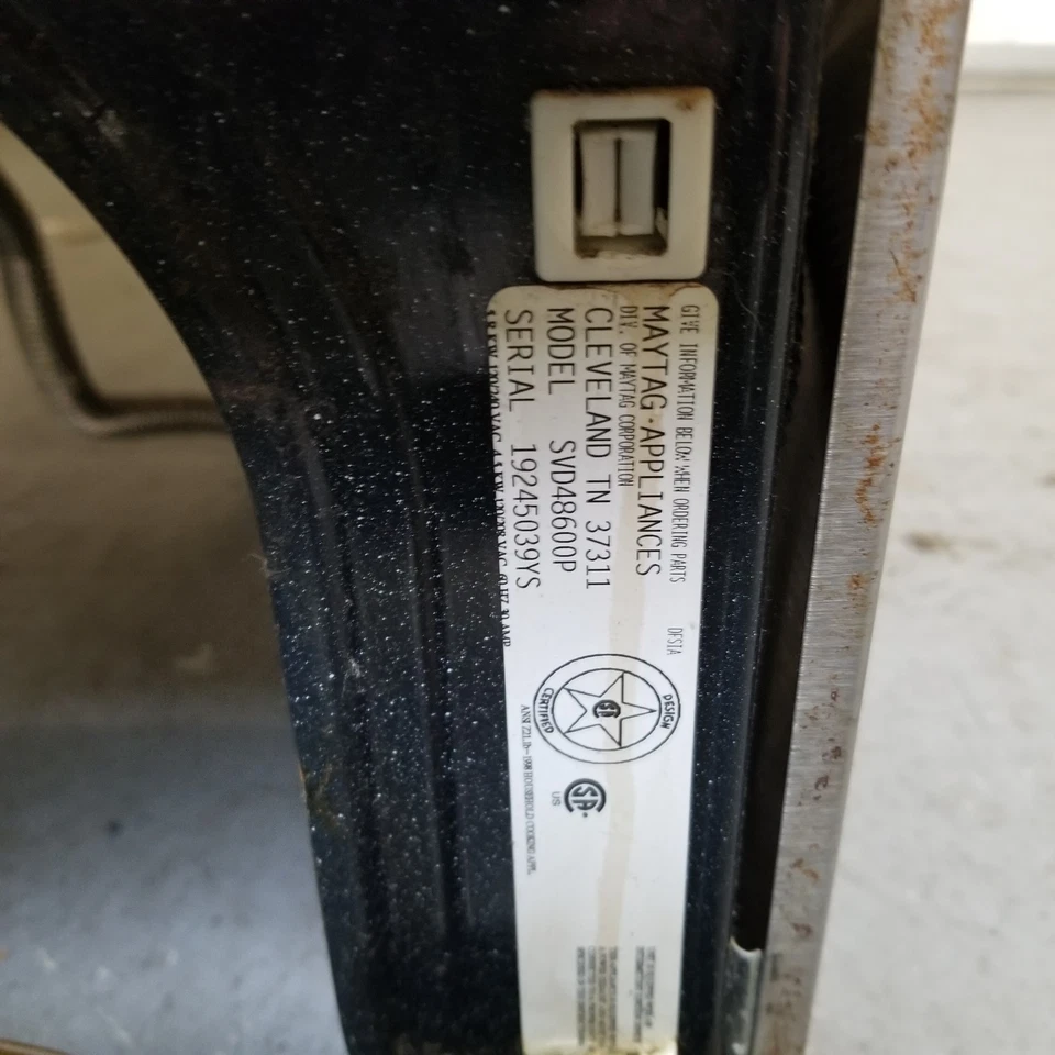 JENNAIR SVD48600P Gama Downdraft 30 pulgadas, Gas Natural y Eléctrico, Combustible Duel Foto 2 de 4