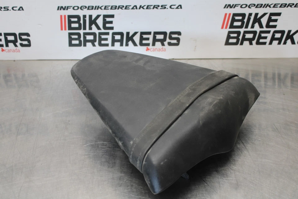 12 HONDA CB1000R TRASERO PASAJERO TÁNDEM ASIENTO ALMOHADILLA SILLÍN PILLÓN BB200 Foto 4 de 4