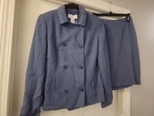 Casual Corner Periwinkle Suit 6 Double Breast...