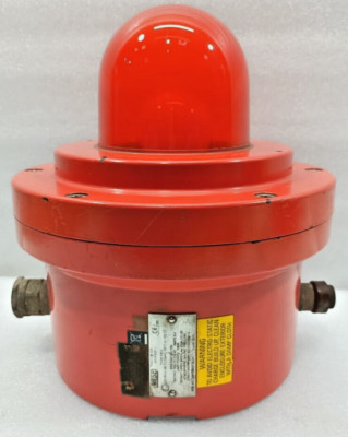 MEDC FB12 Xenon Beacon Red Light Strobe Light NG16 6JF RED USED