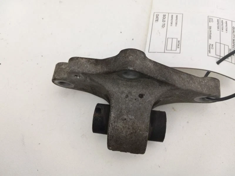 2011 NISSAN ALTIMA TRANSMISSION MOUNT - Image 4 of 4