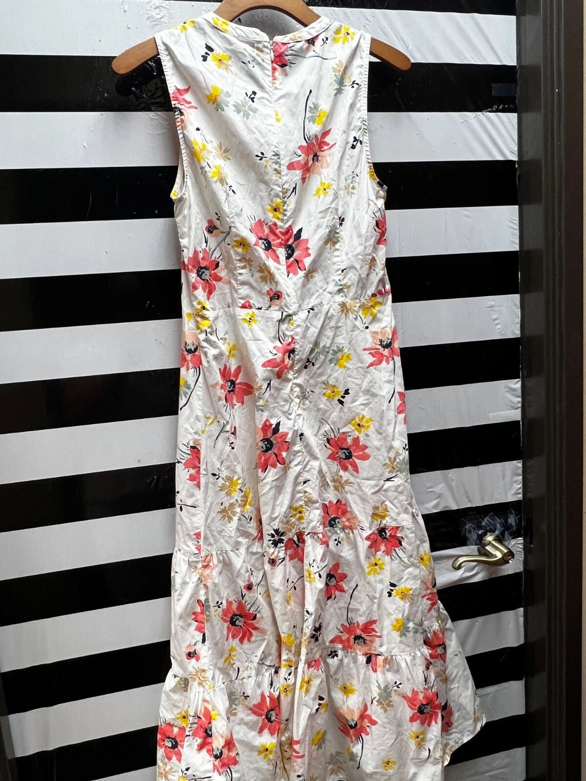 OFF WHITE GAP"" donna design bianco floreale. Abito midi senza maniche. Taglia 6. Prev. Di proprietà