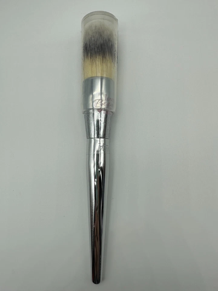 IT COSMETICS Ulta Love Beauty Fully Complexion Powder Brush #225 New in tube - Image 3 of 4