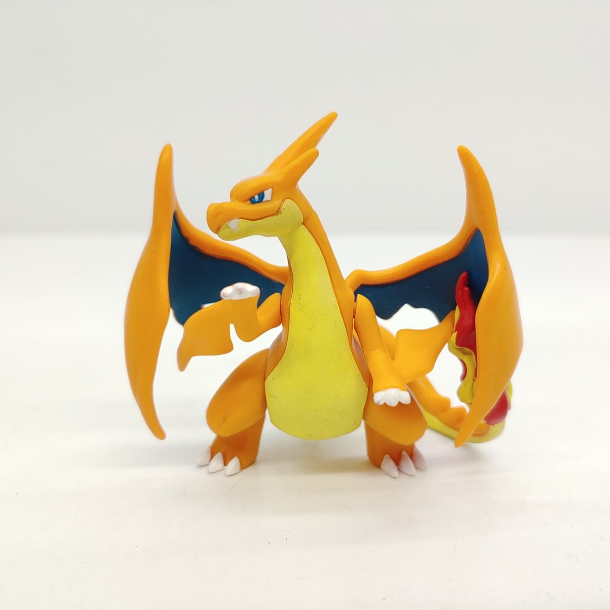 Pokemon Charizard Tomy Nintendo 2.5 inch Figure EX25AZ