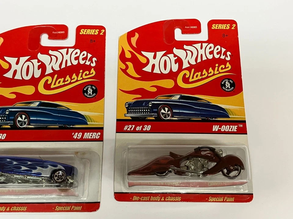Lot of 10 ** Hot Wheels Classics diecast cars Chevy, Ford, Merc, T-Bird - Image 4 of 4