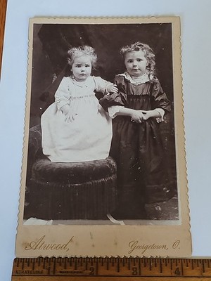 Cabinet Card Photo 2 Beautiful Young Girls Sisters Baby's Worried Expression OH