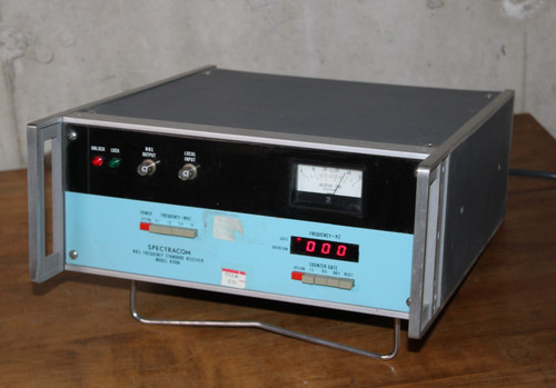 SPECTRACOM NBS FREQUENCY STANDARD RECIEVER 8160A - ATOMIC CLOCK REFERENCE