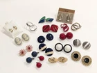 Vtg Costume Jewelry Lot 18 Pairs Mostly Clip Earrings Enamel Gold Silver Tone