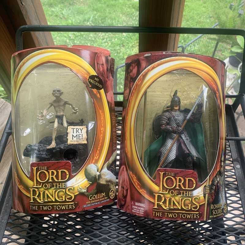Lord of the Rings The Two Towers Boxed action Figures  Gollum & Rohirrim Soldier