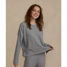 NWT Rylee + Cru Cozy Rib Knit Top Gray Medium