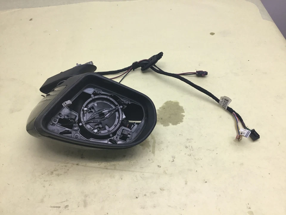 Mercedes C43 W205 Conv AMG Front Left Driver Door View Mirror PARTS ONLY 17-20:O - Image 3 of 4