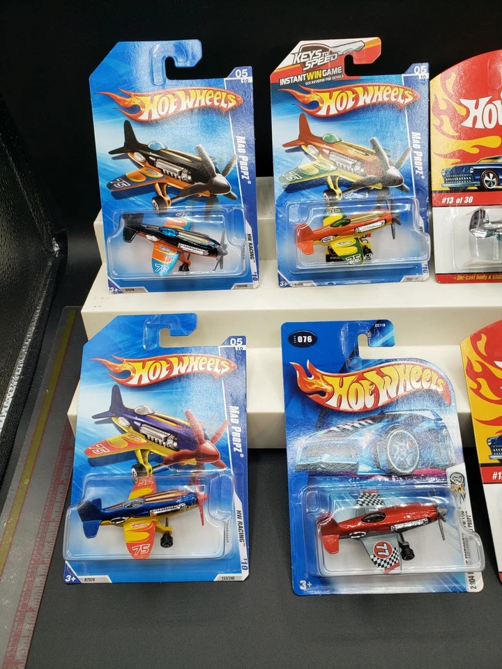 Madd Propz NOS Hot Wheels Mattel Diecast Airplanes Stunt Crop Dusters Lot of 6 - Image 2 of 4