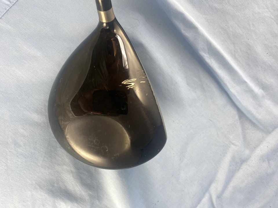 Titleist Golf Titanium 975D Driver 10.5 Ultra Lite R Flex Grade 9 - Image 3 of 4