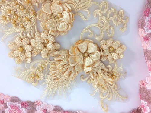 3D Embroidered Applique Buttercream Yellow Floral Venice Lace 12" (BL155) - Picture 3 of 6