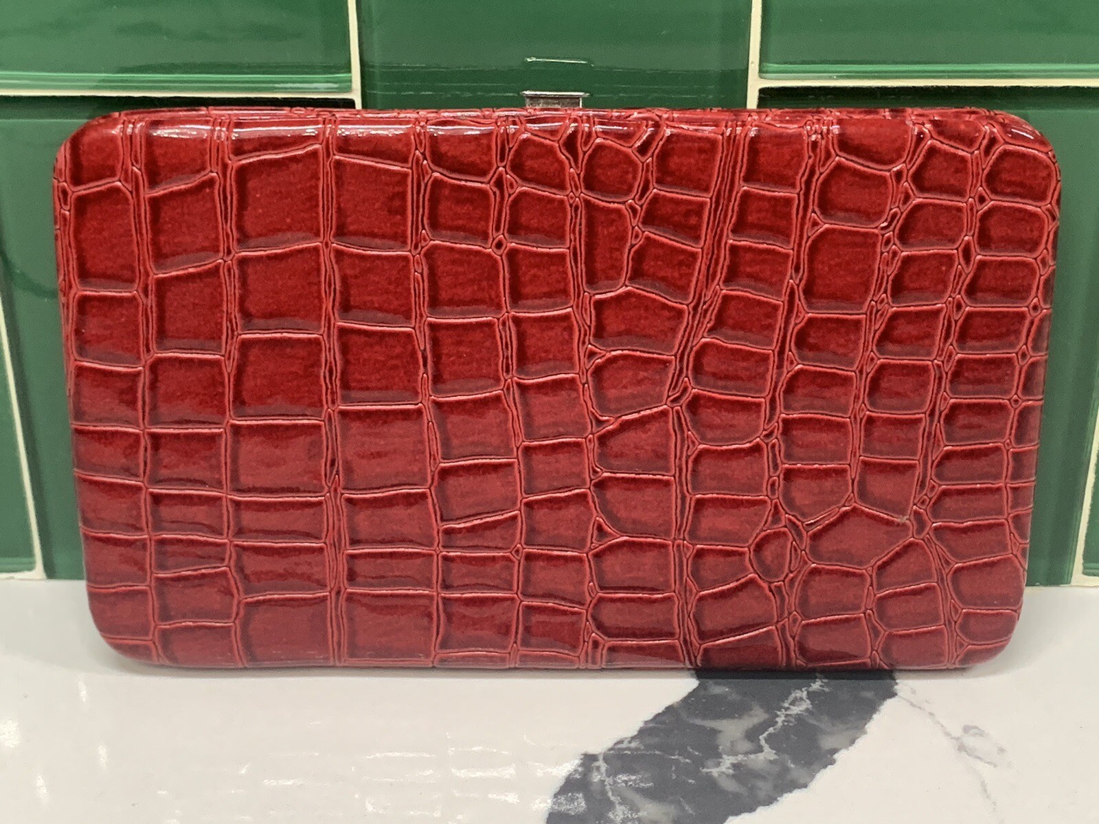 NEW Women’s Hard Case Clutch Wallet Red Reptile Crocodile Embossed eBay