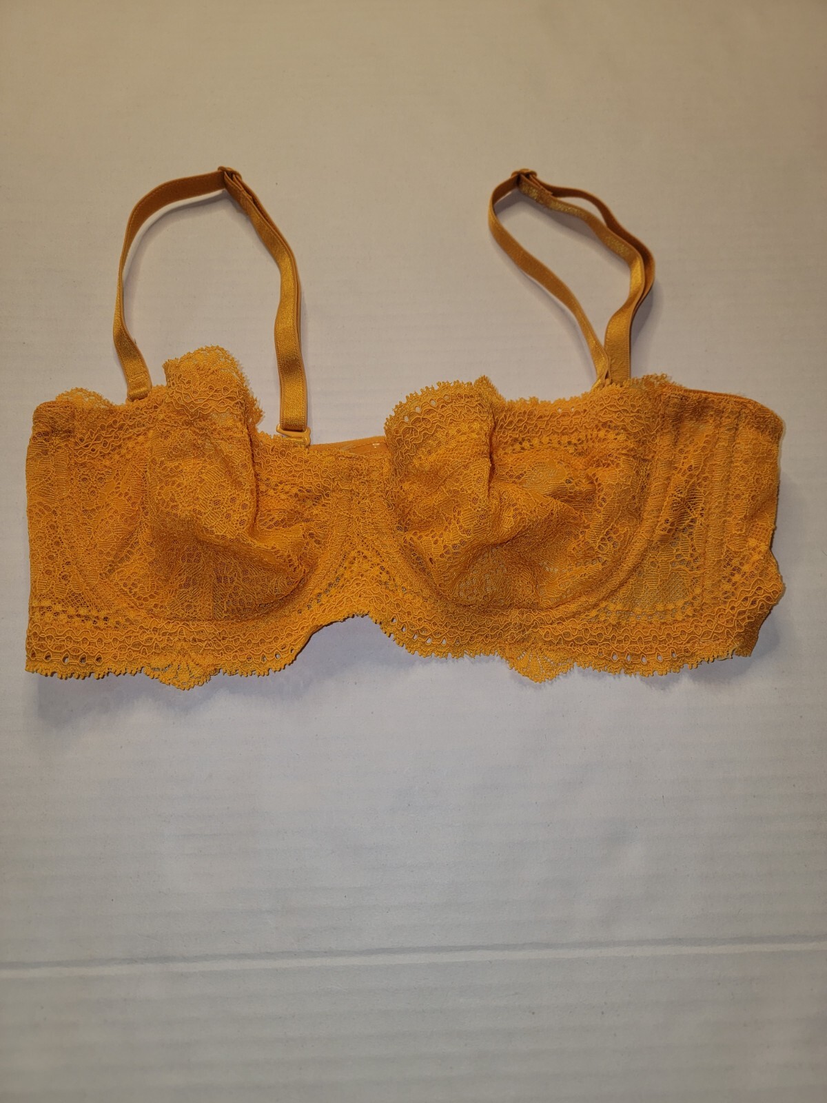 Cosabella Orange Lacy Floral embroidery Adjustable Steap Size 32B Bra