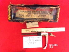 VINTAGE LOCKING TRUNK HANDLE- CHROME- WITH KEYS-1939 FORD AND MERC  DH186