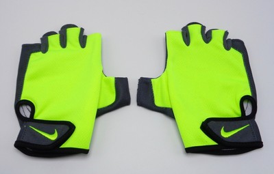 nike men's essential fitness gloves