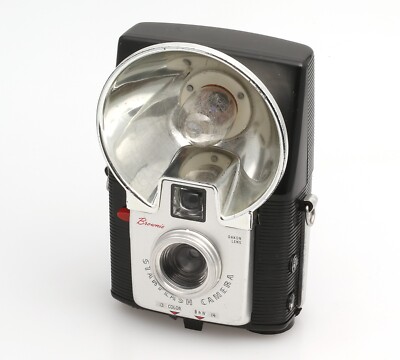 Kodak Brownie Starflash Camera 4x4 cm auf 127er Film