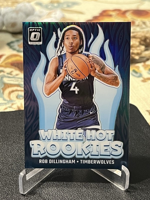 2024-25 Panini Donruss Optic - White Hot Rookies Rob Dillingham #8 Purple Prizm 