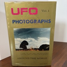 vol. 1, UFO Photographs Around The World by W...