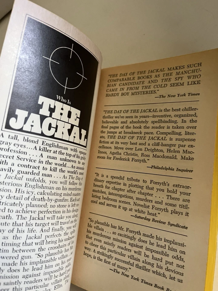 THE DAY OF THE JACKAL by Frederick Forsyth PB 1st Print Bantam 1972 Very Good Foto 4 de 4