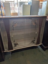 display cabinet vintage