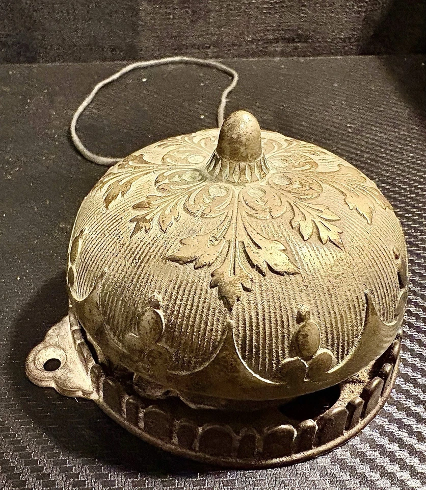 Antique Vintage Victorian Door Bell Pull Chain Brass, Cast Iron Works - Image 2 of 4