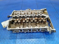 2018-2019 Jaguar Xe Xf 2.0l Gasoline Cylinder Head Assembly Bare Oem Jde40322 2018-2019 Jaguar Xe Xf 2.0l Gasoline Cylinder Head Assembly Bare Oem Jde40322