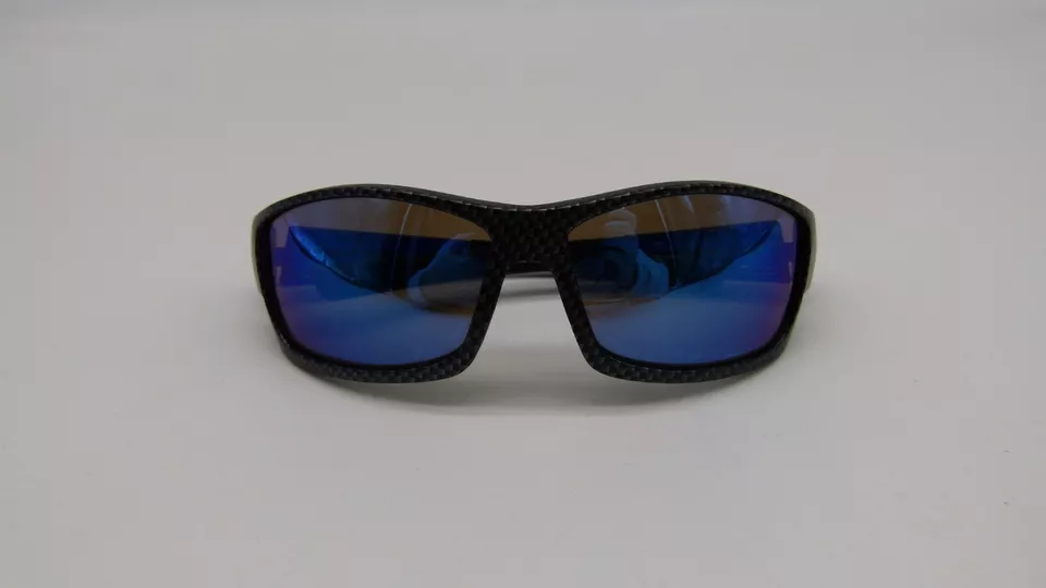 XLOOP 2609 Phenomenal Carbon Fiber Print Wrap Unisex Sunglasses - Image 3 of 4