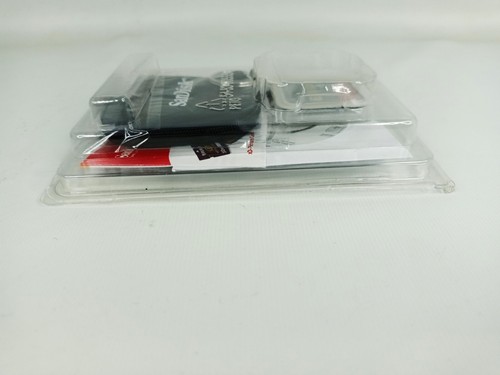 SanDisk Extreme III Compact Flash 2.0GB CF Memory Card with disc carry case etc - Picture 2 of 7
