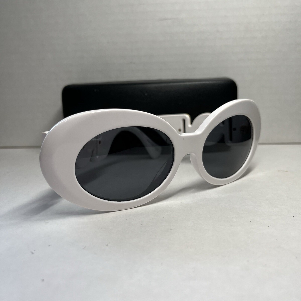 VERSACE ラウントフレムサンクラス 0VE4426BU 31487 Versace VE4426BU 31487 54mm Women's White Oval Sunglasses