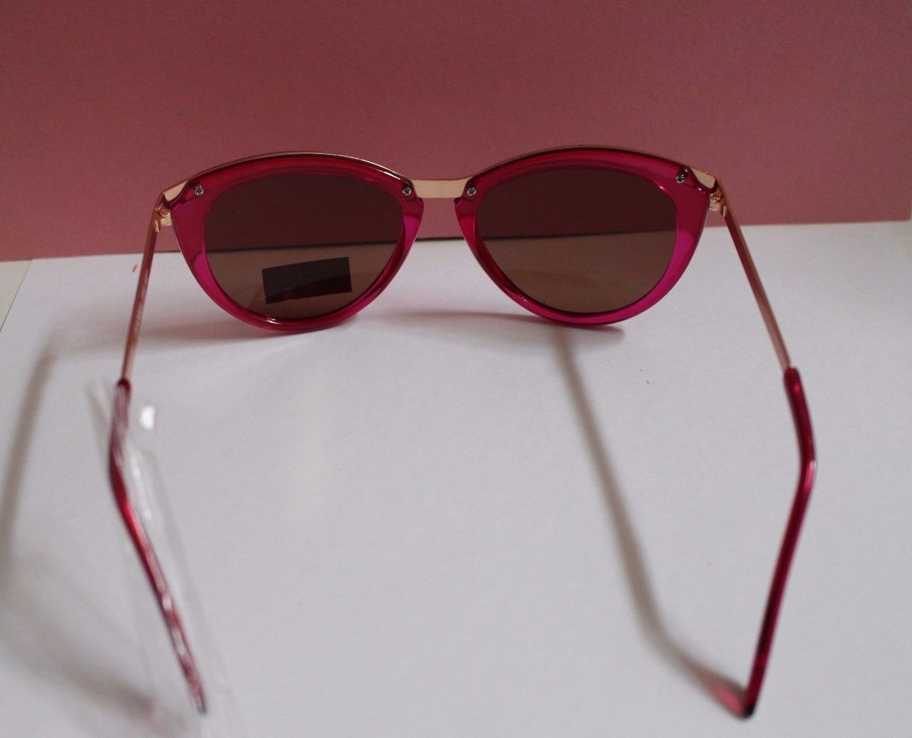 RARE, Ivanka Trump IT 104 77 Women's sunglasses Raspberry Frame, Brown Lens image 4