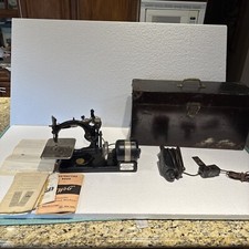 Antique Willcox  Gibbs Automatic Noiseless Sewing Machine W/ Case For Parts