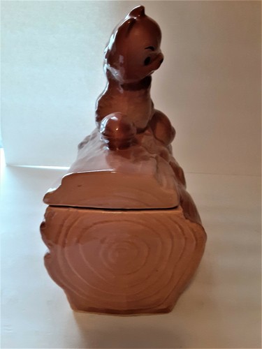 Scoiattolo ceramica a pennello vintage su tronco con martello verde scuro biscottiera anni 60 - Foto 5 di 10