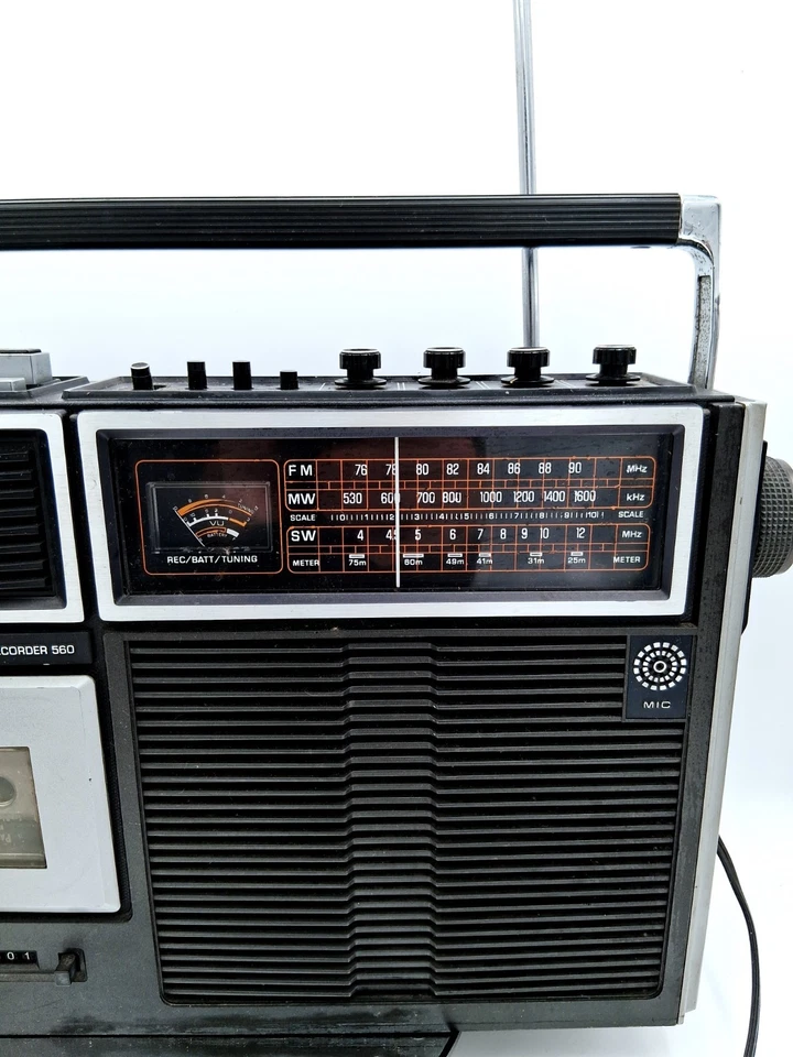 National Panasonic RQ-560 3 Band Radio Cassette Recorder Japan 1970s TAPE Works - Image 3 of 4