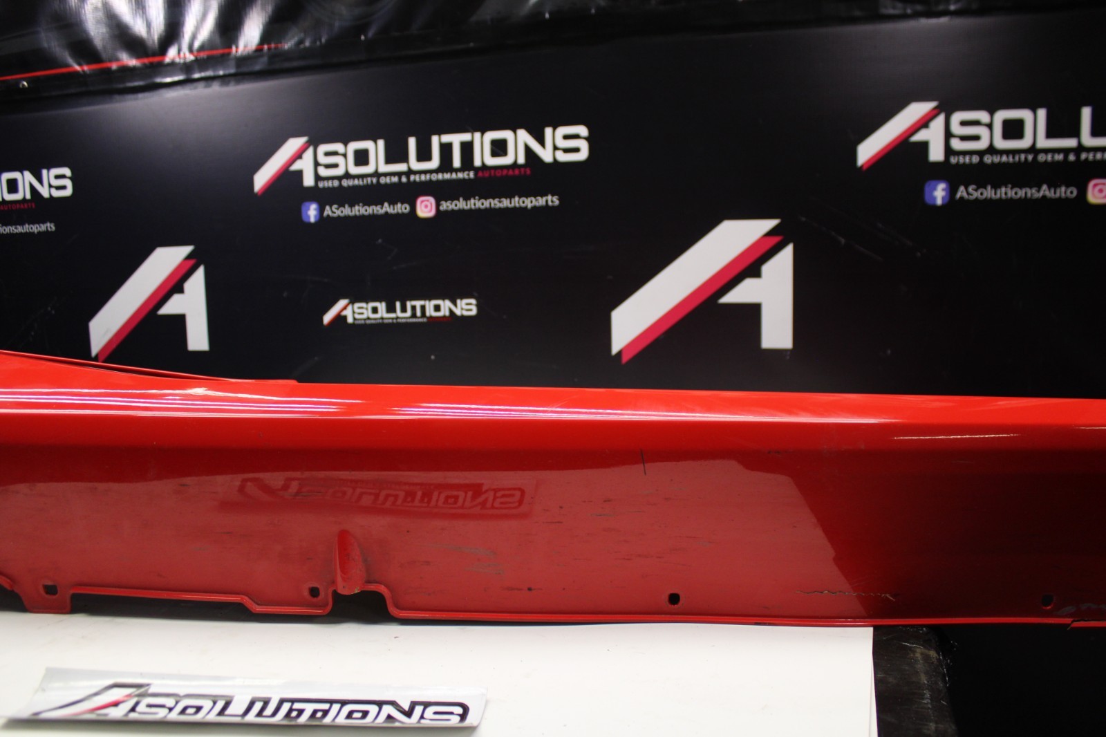2015 LAMBORGHINI HURACAN LP610-4P PASSENGER SIDE ROCKER PANEL SIDE SKIRT OEM Z3M