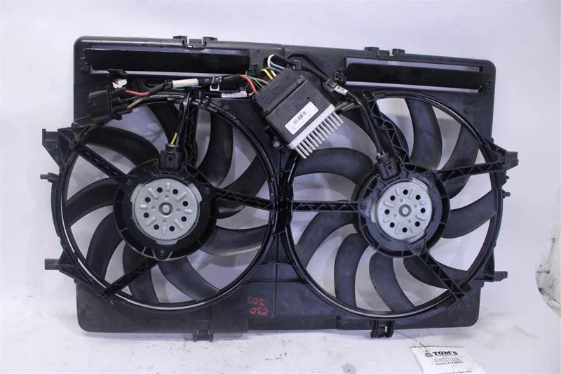RADIATOR FAN ASSEMBLY Audi A4 A5 Allroad Q5 S4 2008-2015 1298152 Foto 2 de 4
