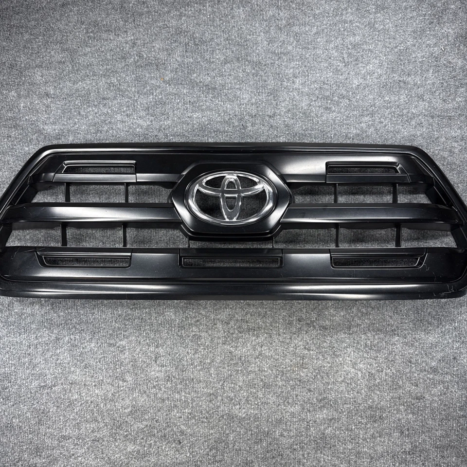 2016-2019 Toyota Tacoma Front Upper Grille w/Emblem & Trim - OEM No Broken Tabs - Image 2 of 4