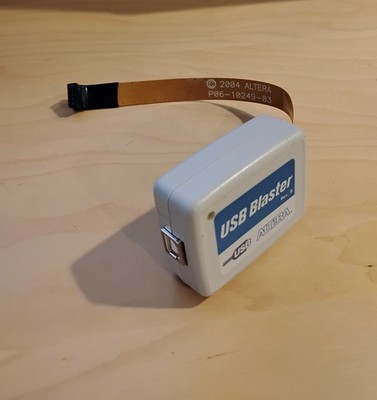 Altera USB  Blaster - FPGA Programmer & Debugger