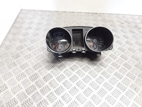 VW GOLF VIII CD1 Kombiinstrument 5K0920860F 1.40 Petrol 2010 32830466