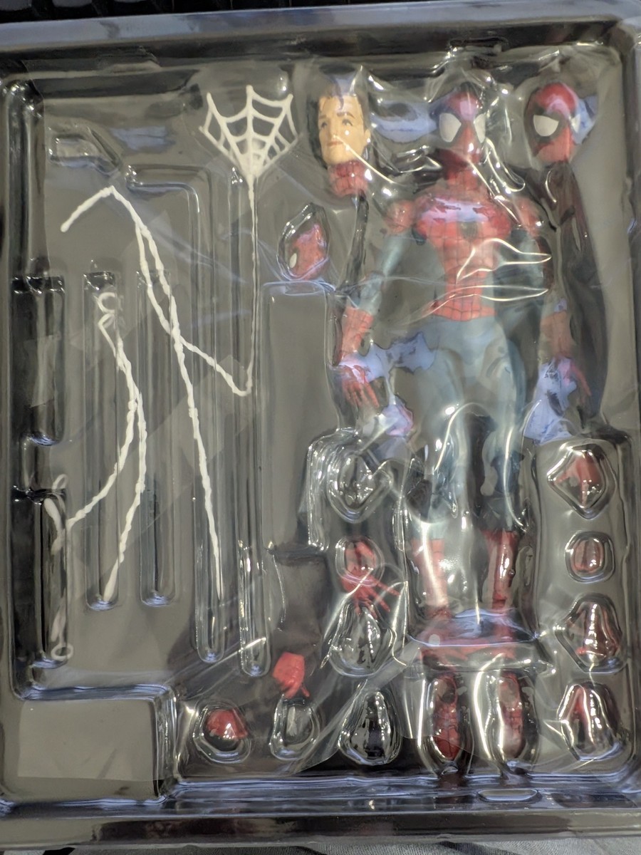 マフェックス No.075 MAFEX SPIDER-MAN(COMIC Ve… New Mafex No.075 Marvel The Amazing Spider-Man Comic Ver