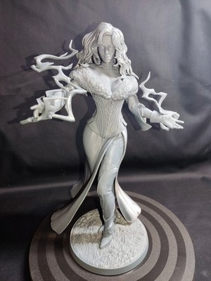 Yennefer Figur - The Witcher/ 3D Druck/ 24 cm hoch