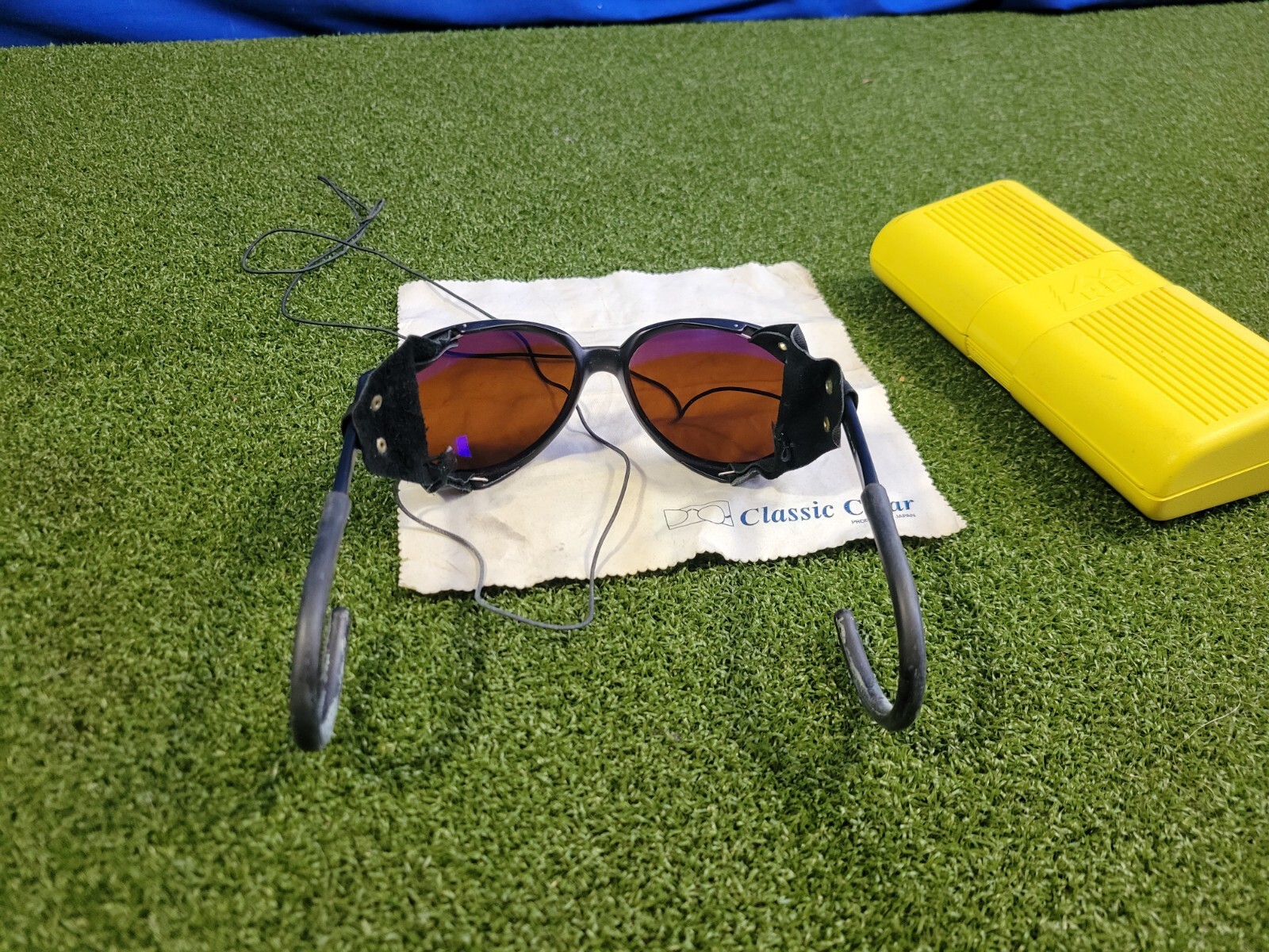 REI Glacier Sunglasses Polarized Mountaineering Climb… Gem