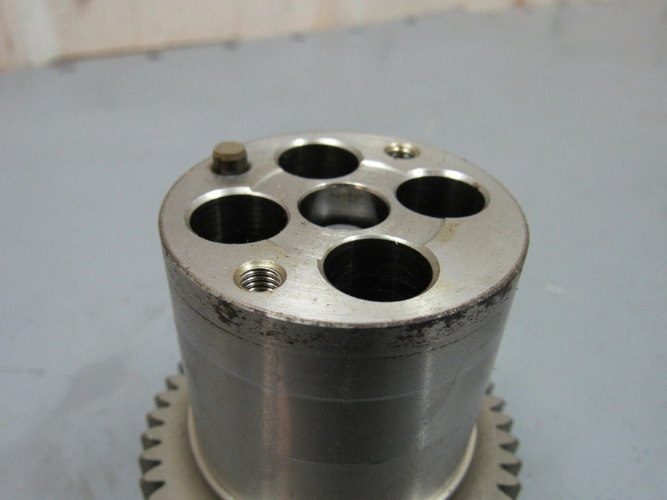 BMW M3 CIGÜEÑAL ENGRANAJE NARIZ HOCICO E90 E92 E93 2008-2013 OEM Foto 4 de 4